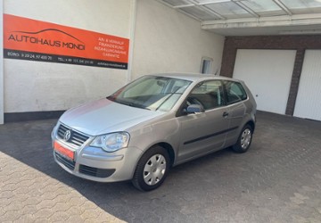 VW Polo 43.000 km 4.600 &euro; Möhnesee-Körbecke 59519