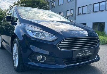 Ford S-Max 200.000 km 6.999 &euro; Lippstadt 59557