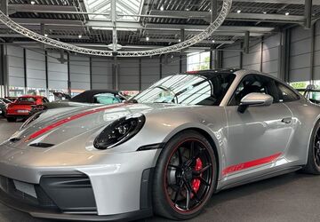 Porsche 992 1.200 km 219.790 &euro; Paderborn 33100