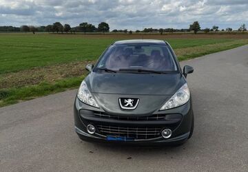 Peugeot 207 90.224 km 2.500 &euro; Salzkotten 33154