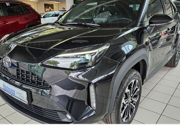 Toyota Yaris Cross 9.500 km 26.950 &euro; Paderborn 33104