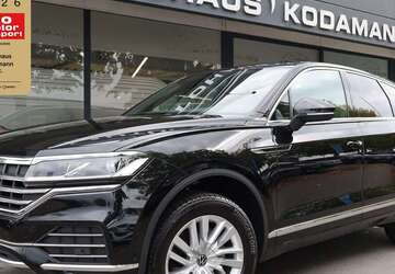 VW Touareg 76.543 km 38.770 &euro; Rheda-Wiedenbrück 33378