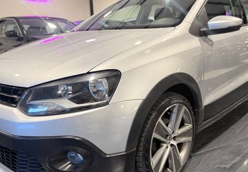 VW Polo 84.567 km 9.300 &euro; Paderborn 33102