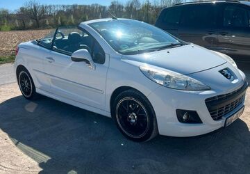 Peugeot 207 212.000 km 2.950 &euro; Oelde 59302