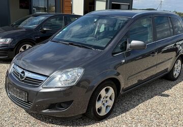 Opel Zafira 230.000 km 2.990 &euro; Paderborn 33106