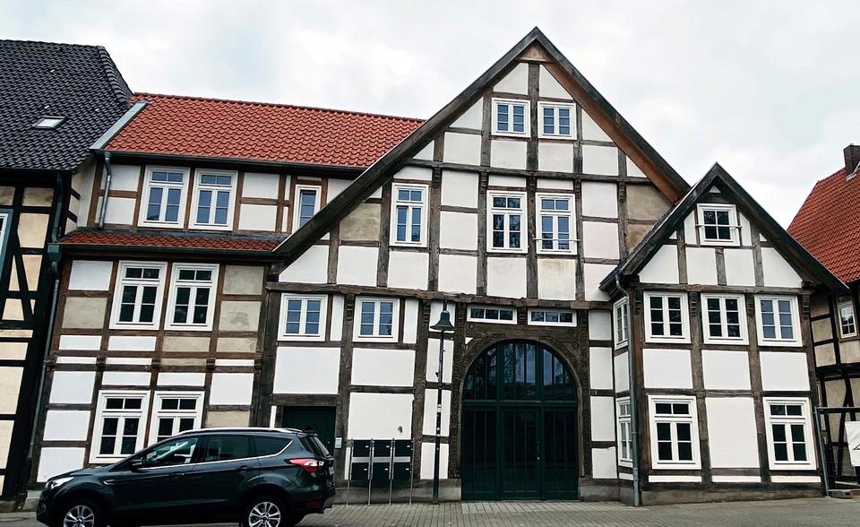 Dachgeschoßwohnung Paderborn - 2 Zimmer, 76 m&sup2;, 1.088&euro; | Angebot:26676318