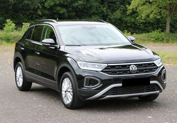 VW T-Roc 53.990 km 22.450 &euro; Paderborn 33102