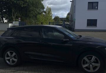 Audi e-tron 66.000 km 29.950 &euro; Paderborn 33106