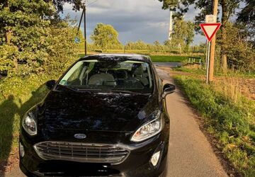 Ford Fiesta 77.000 km 10.900 &euro; Rietberg 33397