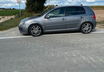 VW Golf 256.000 km 3.899 &euro; Lippstadt 59557