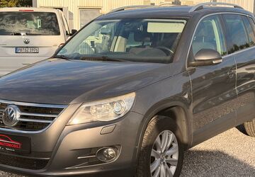 VW Tiguan 145.000 km 7.999 &euro; Salzkotten 33154