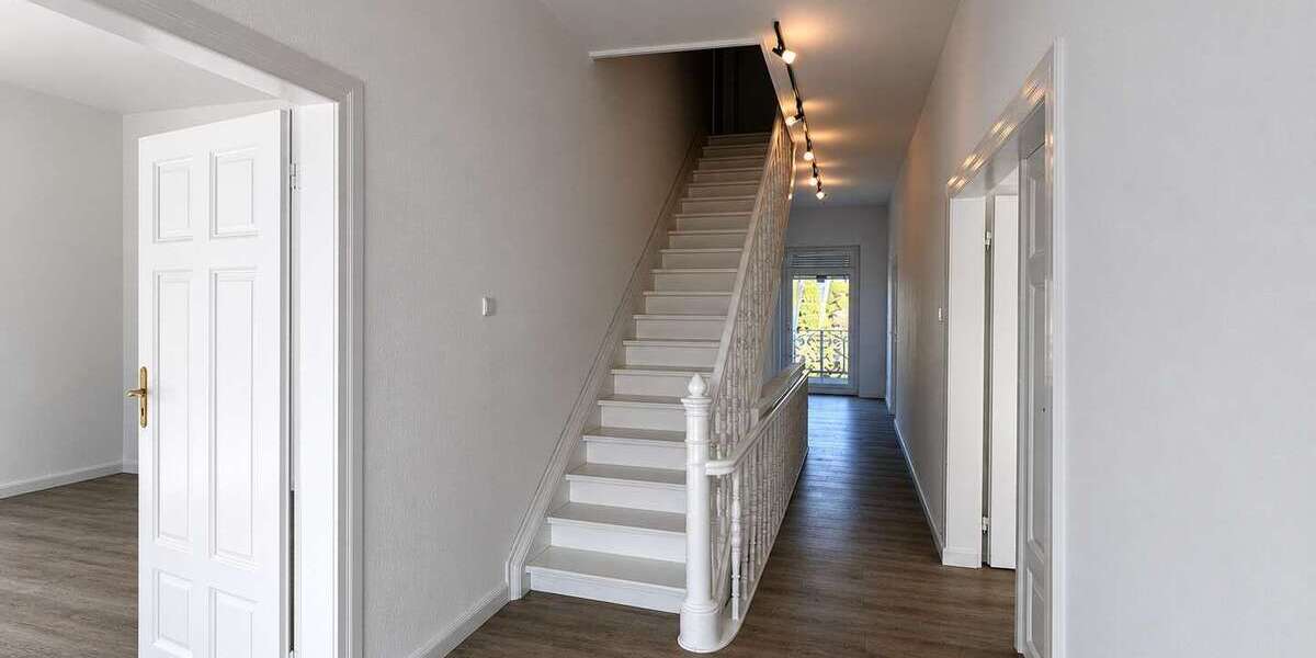 Etagenwohnung Lippstadt Herringhausen - 3 Zimmer, 130 m&sup2;, 1.000&euro; | Angebot:26974958