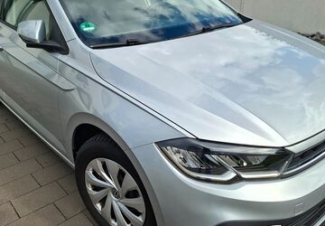 VW Polo 17.500 km 14.900 &euro; Borchen 33178