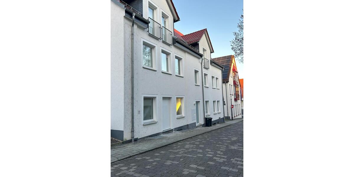 Etagenwohnung Büren - 3 Zimmer, 96 m&sup2;, 650&euro; | Angebot:25866537