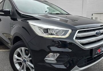 Ford Kuga 142.000 km 8.950 &euro; Lippstadt 59557