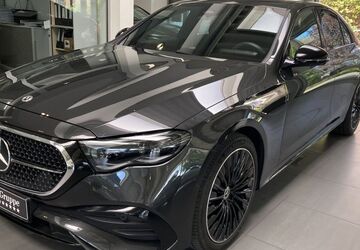 Mercedes-Benz E 300 19.990 km 64.990 &euro; Oelde 59302