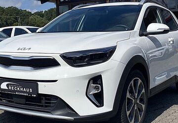 Kia Stonic 15.750 km 21.750 &euro; Langenberg 33449