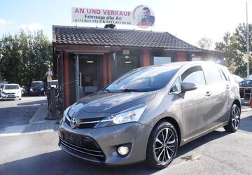 Toyota Verso 181.835 km 10.990 &euro; Erwitte 59597