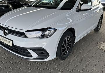 VW Polo 5.475 km 18.999 &euro; Büren 33142