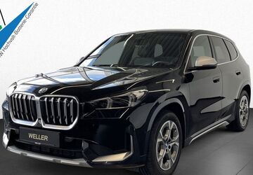 BMW iX1 30.511 km 36.650 &euro; Paderborn 33104