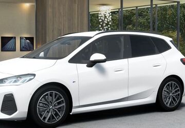 BMW 220 Active Tourer 7.763 km 30.450 &euro; Paderborn 33104