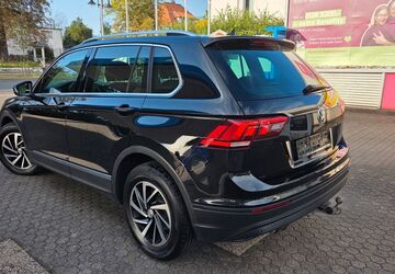 VW Tiguan 125.000 km 16.900 &euro; Salzkotten 33154