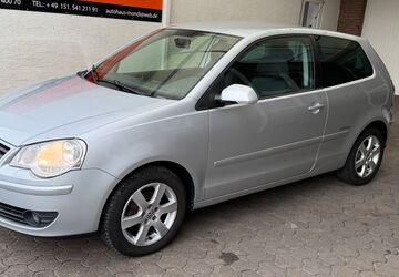 VW Polo 216.000 km 2.900 &euro; Möhnesee-Körbecke 59519
