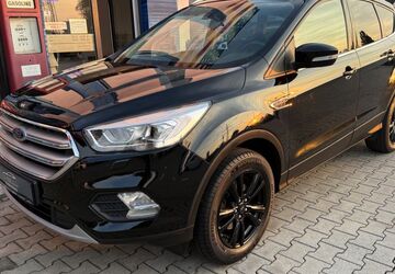 Ford Kuga 77.861 km 13.699 &euro; Paderborn 33104