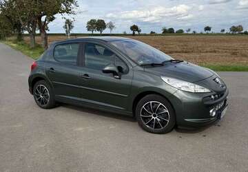 Peugeot 207 90.226 km 2.700 &euro; Salzkotten, Stadt 33154