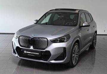BMW iX1 35.612 km 46.950 &euro; Paderborn 33100