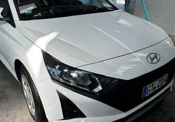 Hyundai i20 32.900 km 13.450 &euro; Gütersloh 33330