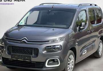 Citroen Berlingo 143.800 km 13.990 &euro; Paderborn 33100
