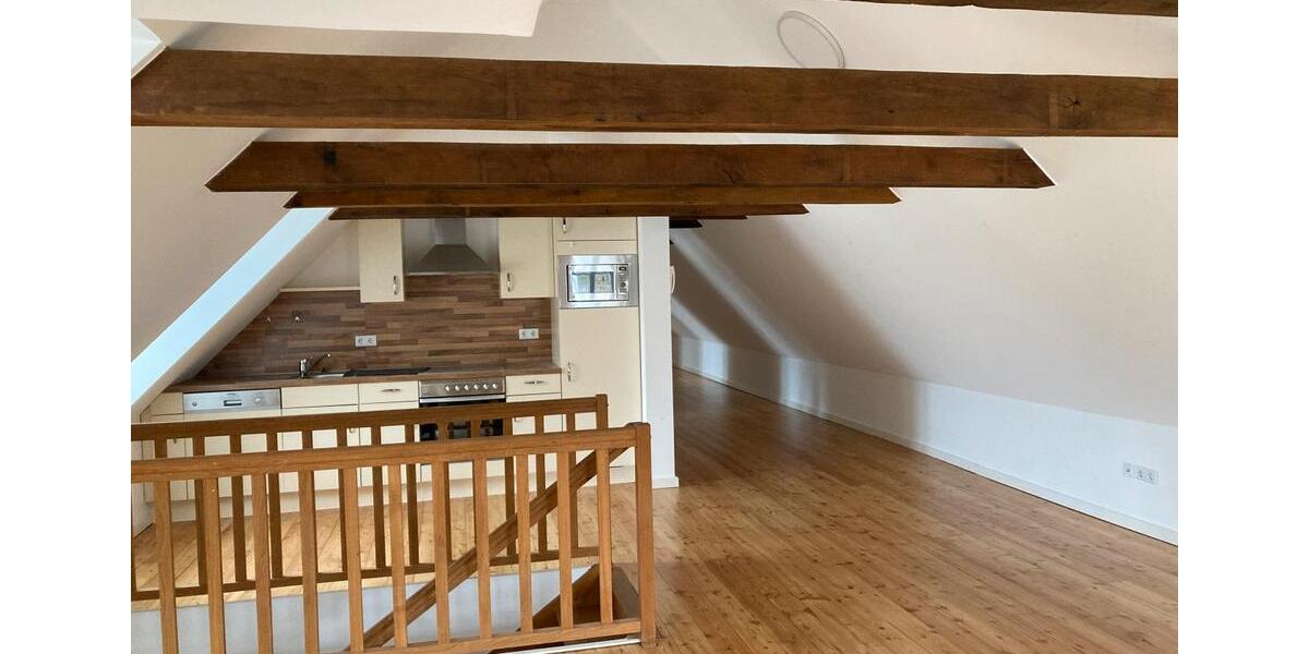 Dachgeschoßwohnung Warstein - 5 Zimmer, 129 m&sup2;, 900&euro; | Angebot:26612574