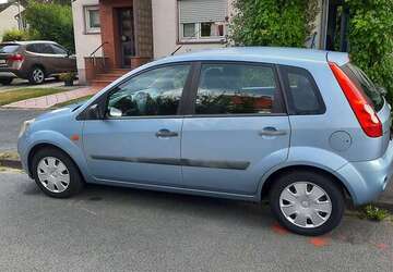 Ford Fiesta 171.000 km 1.200 &euro; Paderborn 33098