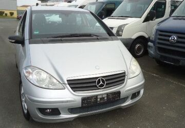 Mercedes-Benz A 150 148.400 km 2.490 &euro; Paderborn 33104