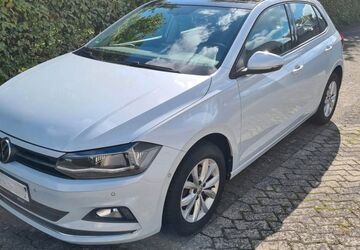 VW Polo 66.800 km 13.990 &euro; Paderborn 33098