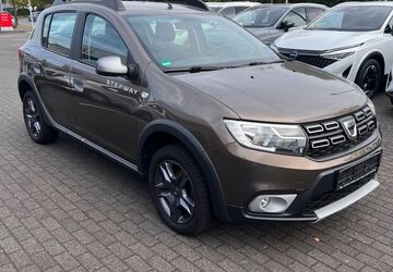 Dacia Sandero 72.000 km 6.990 &euro; Rietberg 33397